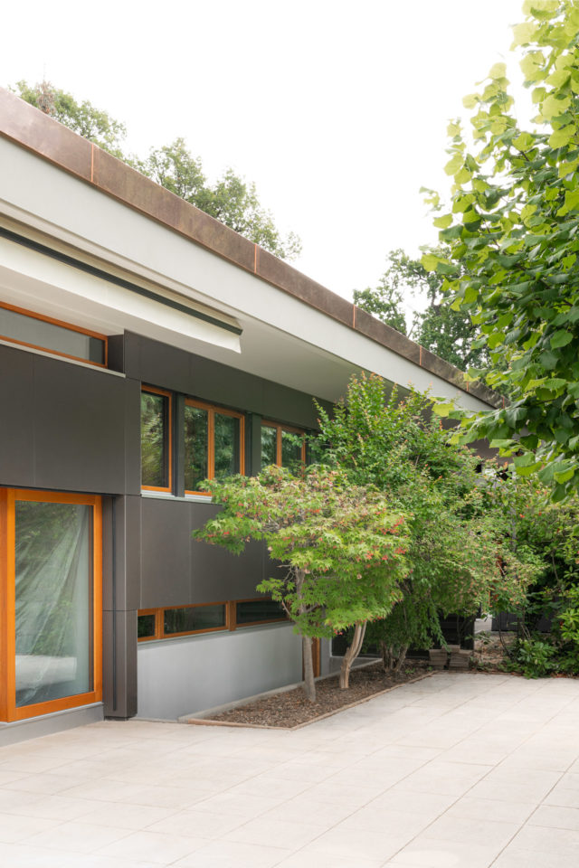 1958 housing for the Swissair crew