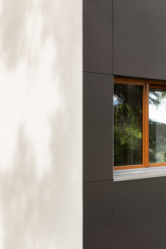 1958 housing for the Swissair crew