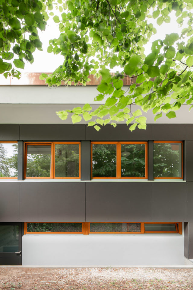 1958 housing for the Swissair crew